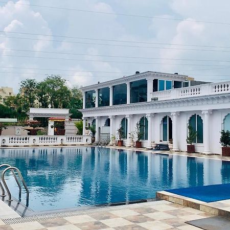 Dream Palace Resort Kathmandu Ngoại thất bức ảnh