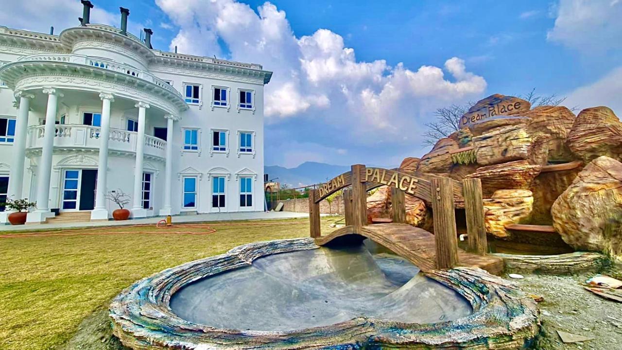 Dream Palace Resort Kathmandu Ngoại thất bức ảnh