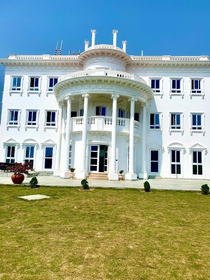 Dream Palace Resort Kathmandu Ngoại thất bức ảnh